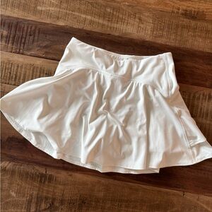 Old Navy White Athletic Skort